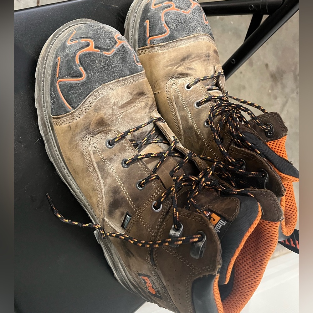USED 5 TIMES TIMBERLAND PROS WORK BOOTS! Not picky about price !!
